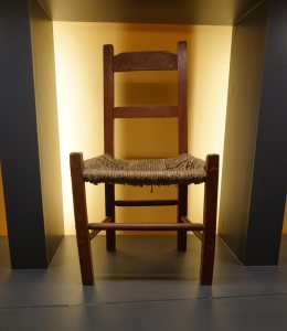 F1956-23-sugan-chair-DSC01377