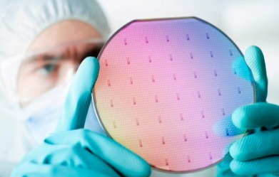 Enhancing Semiconductor Manufacturing with SilcoTek Coatings