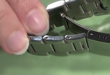 Watch Band Clasp Replacing Videos